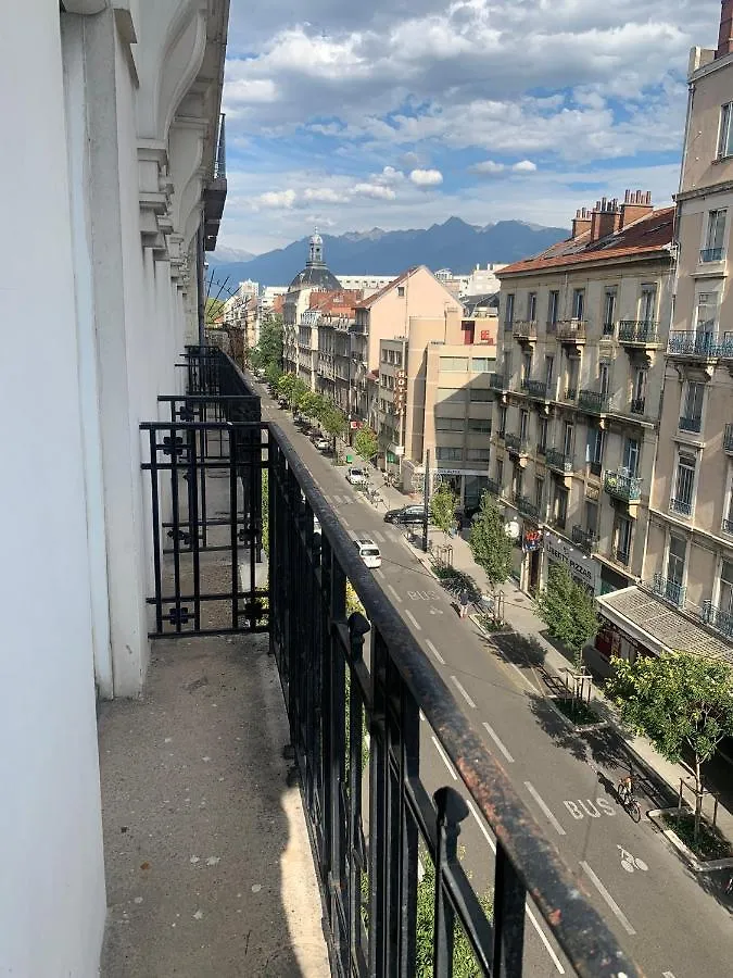 Campanile Grenoble Centre Gare Hotel