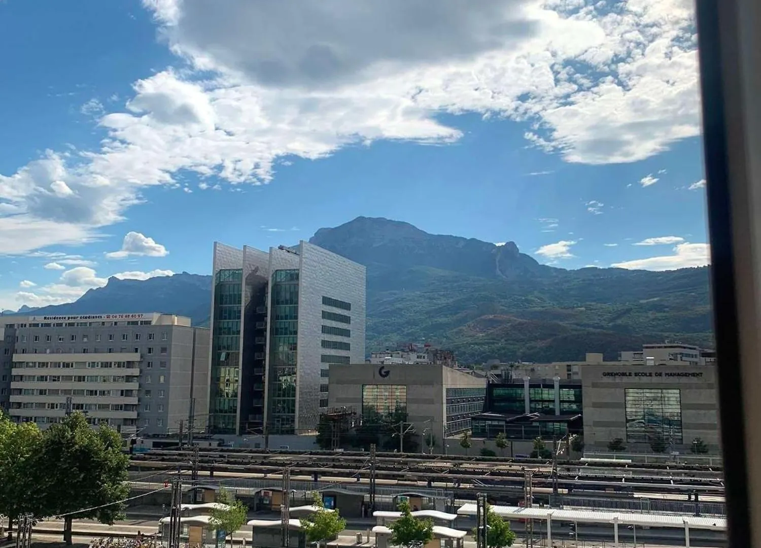 Campanile Grenoble Centre Gare Hotel